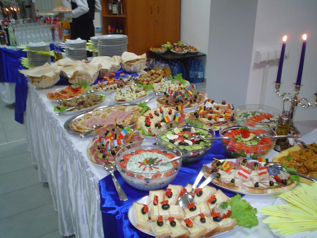 Hotel Helin - Calea Bucuresti Craiova Esterno foto