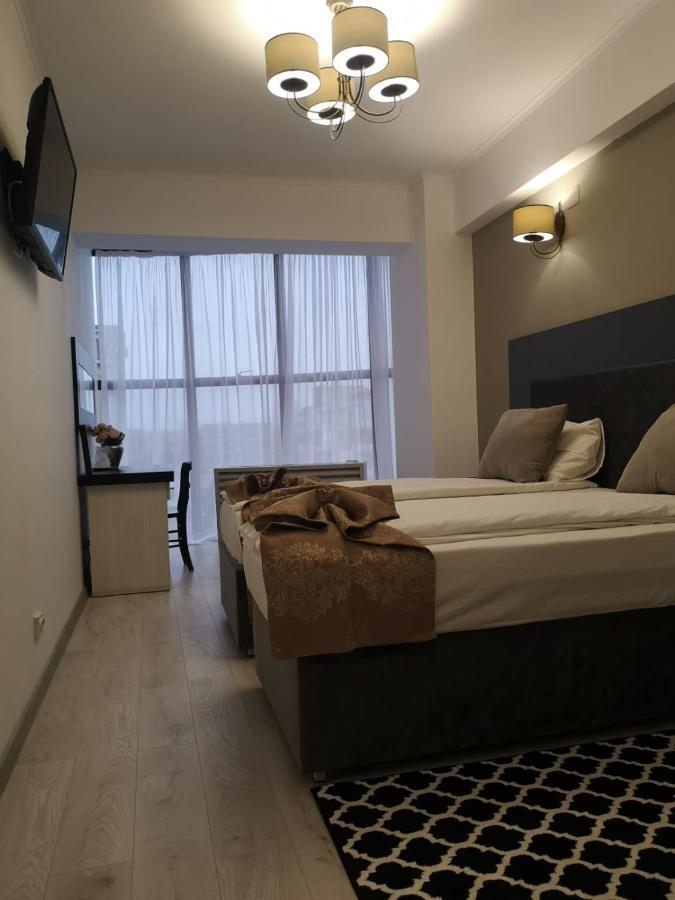 Hotel Helin - Calea Bucuresti Craiova Esterno foto