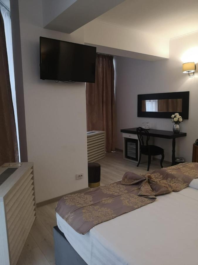 Hotel Helin - Calea Bucuresti Craiova Esterno foto